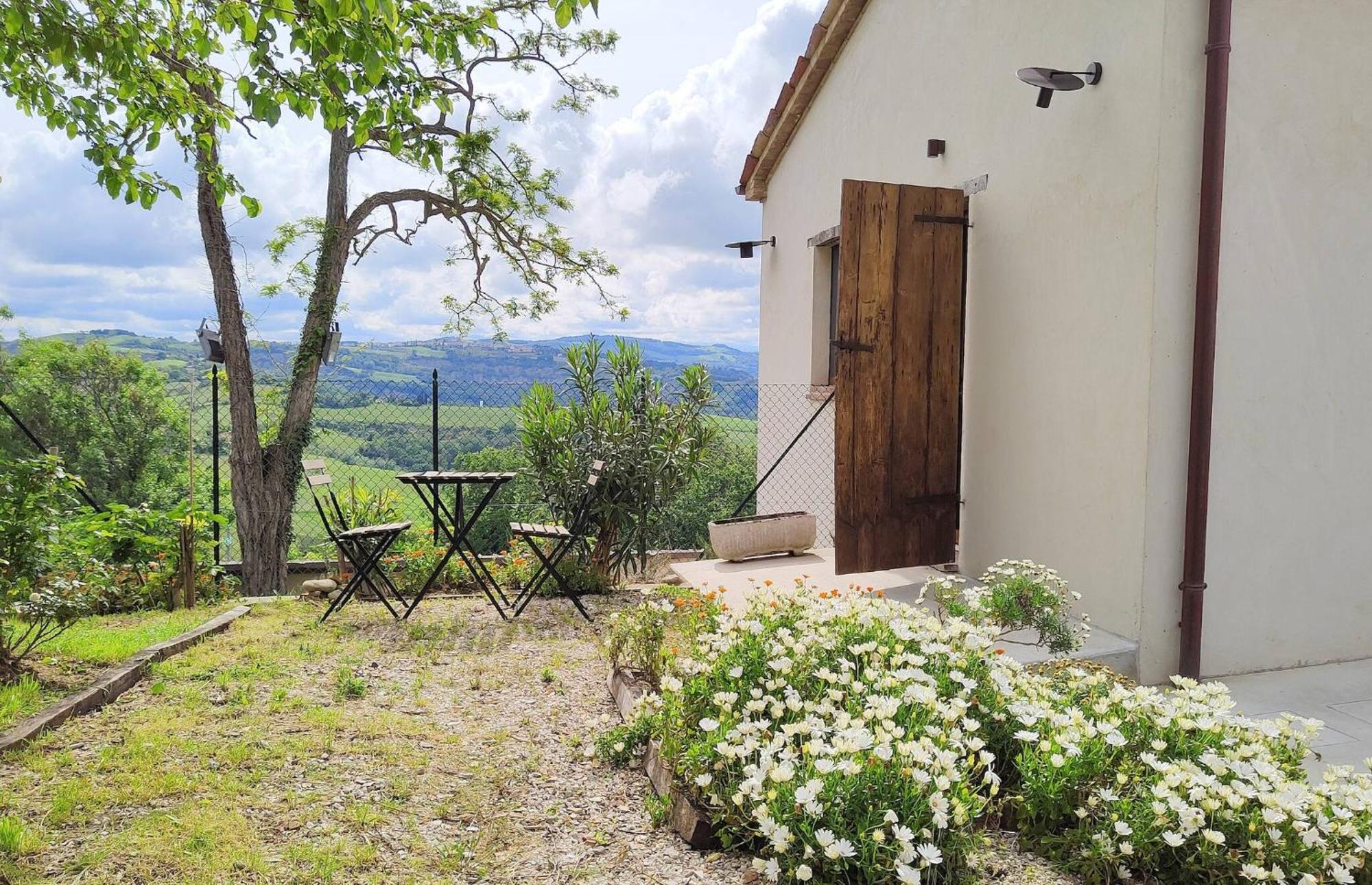 Borgo Calbianco - Private House With Pool & Airco Villa Cerreto Castello Eksteriør billede
