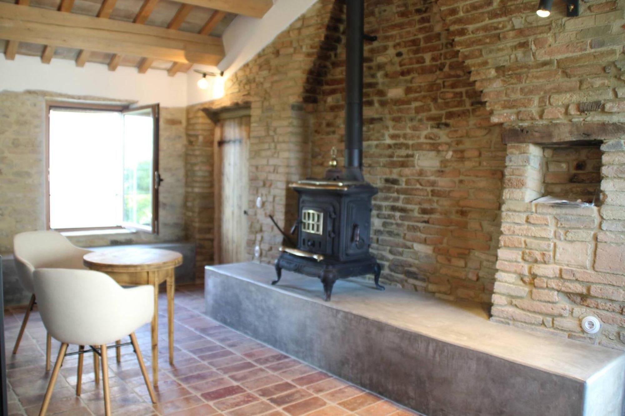 Borgo Calbianco - Private House With Pool & Airco Villa Cerreto Castello Eksteriør billede