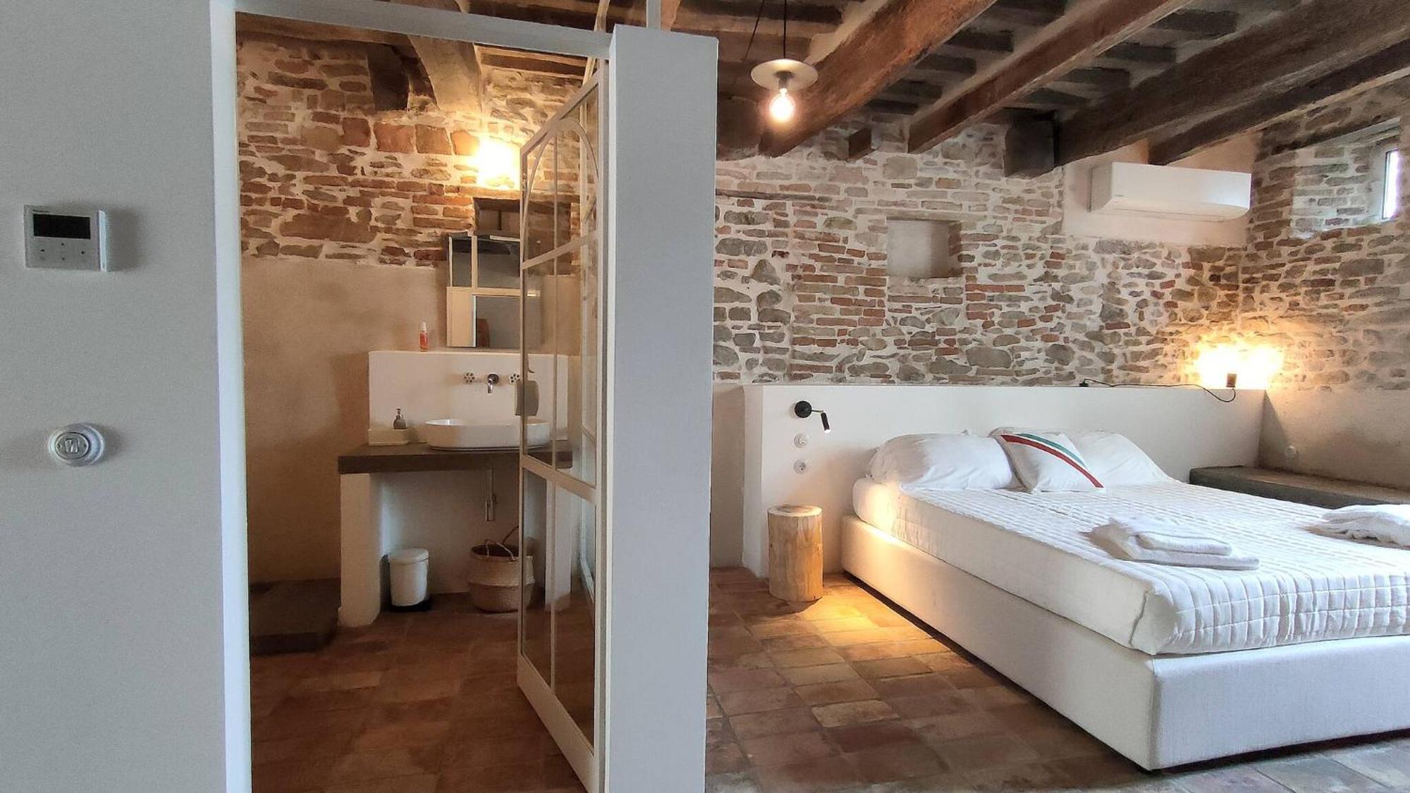 Borgo Calbianco - Private House With Pool & Airco Villa Cerreto Castello Eksteriør billede